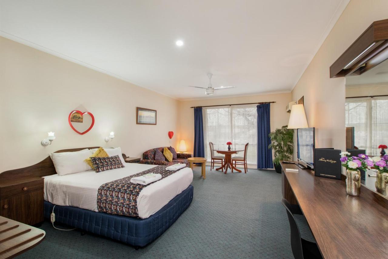 Australia Park 4*
